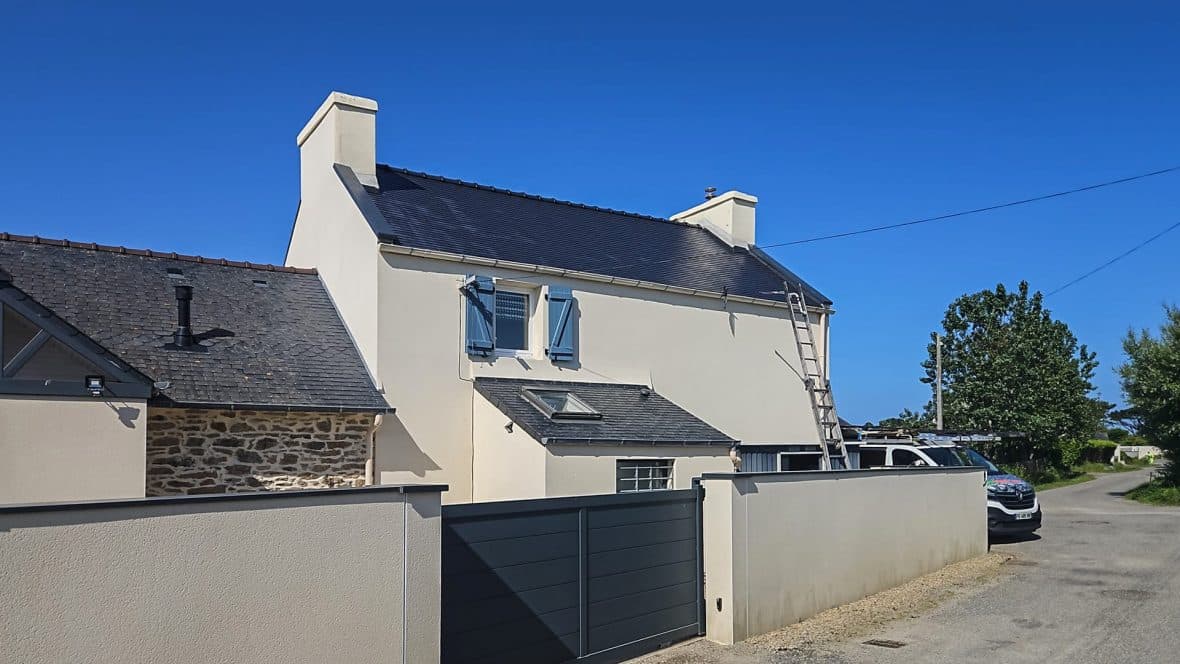 Eco Trait toit finistere Rénovation maison extérieure Hydrofuge de toiture et ravalement Eco Trait toit finistere Rénovation maison extérieure Hydrofuge de toiture et ravalement