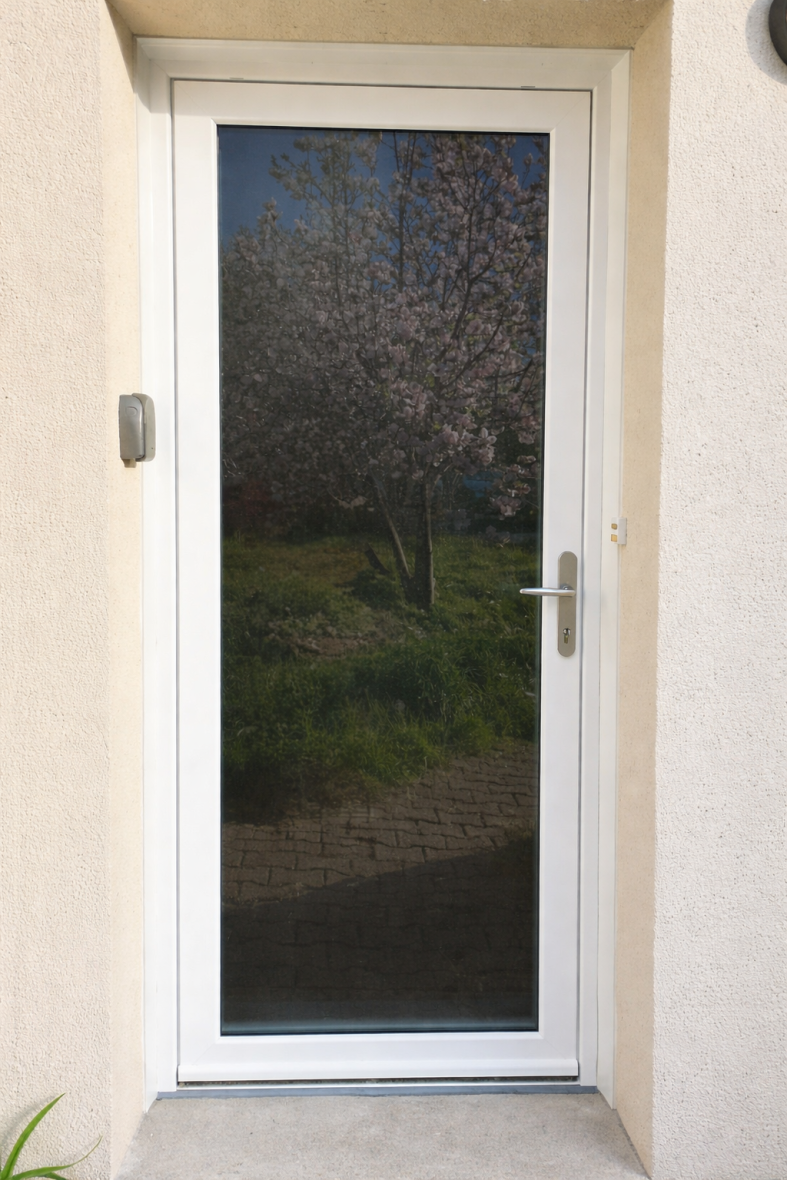 Remplacement - Porte d'entrée terminée - Plouescat