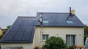 Nettoyage de toiture et ravalement de façade réalisé par Ecotrait'toit à brest