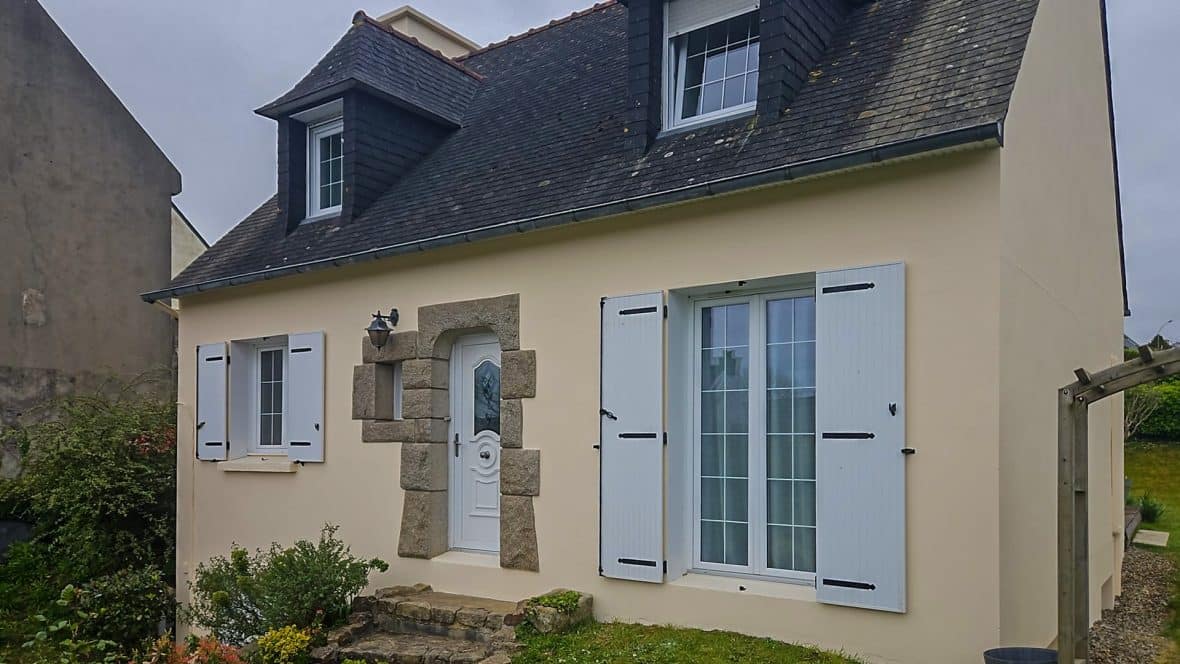 ravalement de façade et rebouchage de fissures à Landerneau