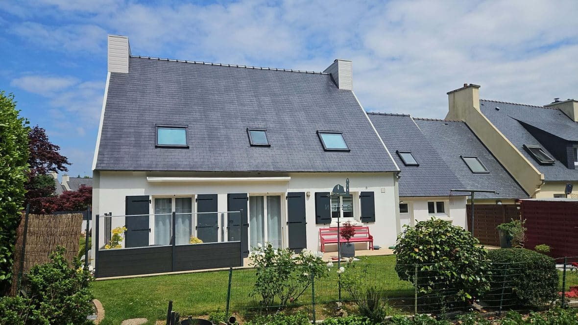 Nettoyage hydrofuge toiture rénovation toiture avant après eco trait' toit Nettoyage hydrofuge toiture rénovation toiture avant après eco trait' toit